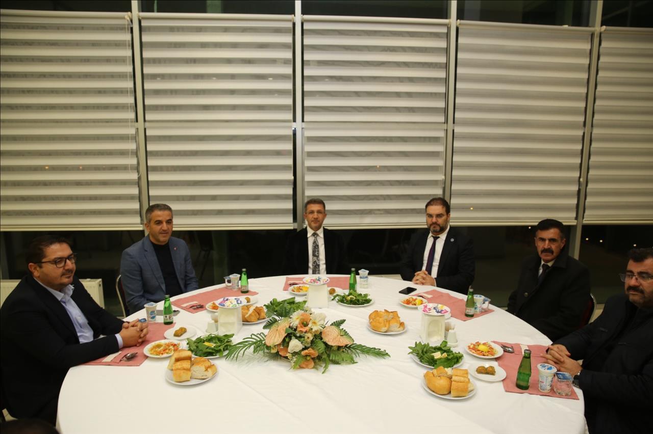 rektor-alkis-sivil-toplum-kuruluslari-ile-bir-araya-geldi