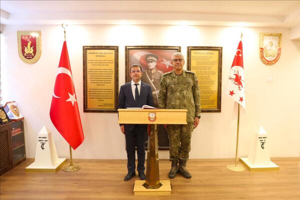 rektor-alkis-tan-tumgeneral-hakan-tunc-a-ziyaret