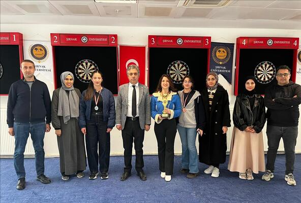 universitemizde-8-mart-dunya-kadinlar-gunu-dolayisiyla-dart-turnuvasi-duzenlendi